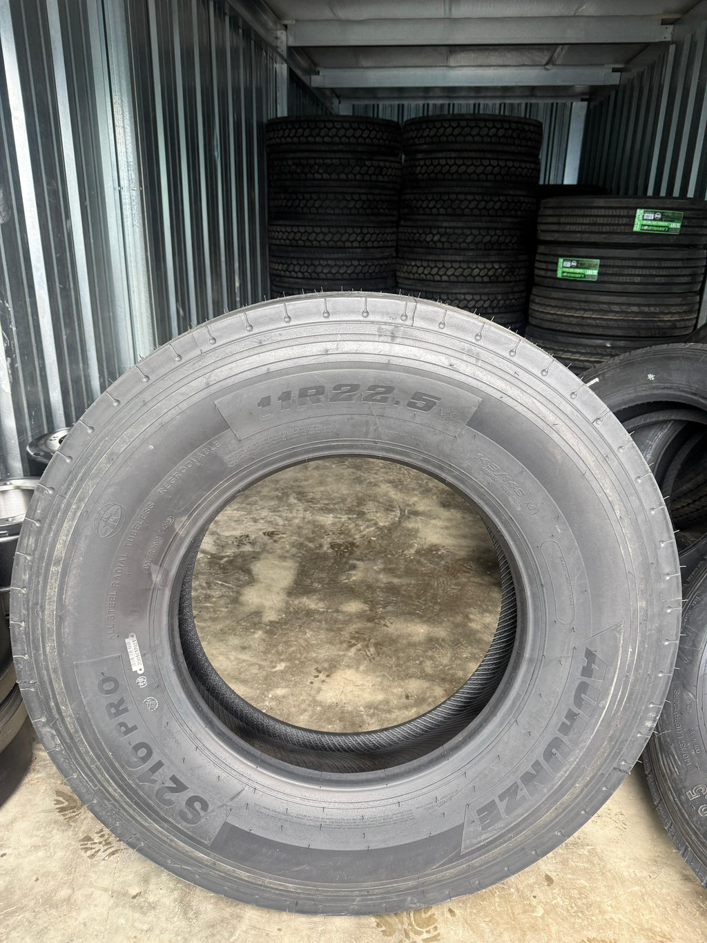 11R 22.5 16 PLY (All Position)