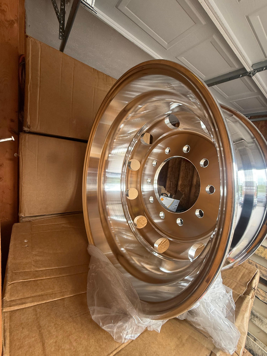 22.5x8.25 Forged Aluminum Alcoa Style Rim